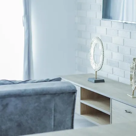 Caesar Blue Apartment